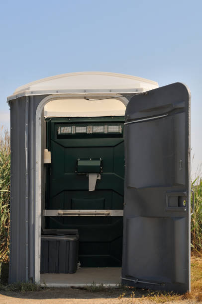Best Portable restroom trailer rental  in Columbus, MN